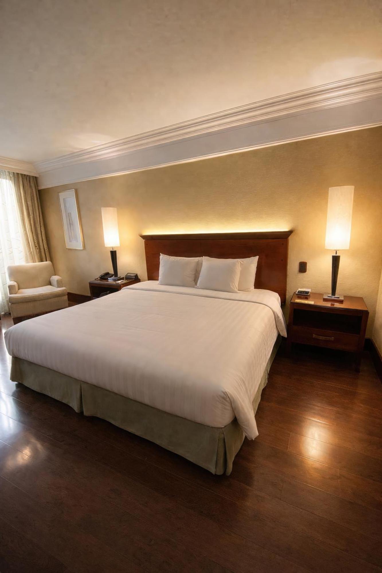 Deluxe Double Room,1774458461:JPEG