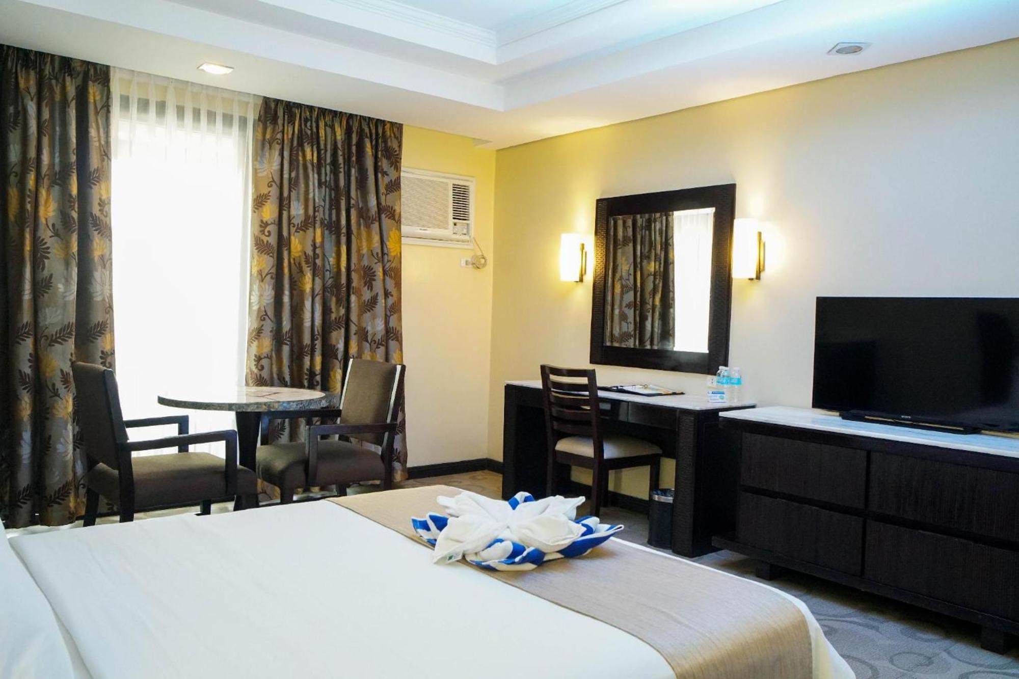 Premium King Room