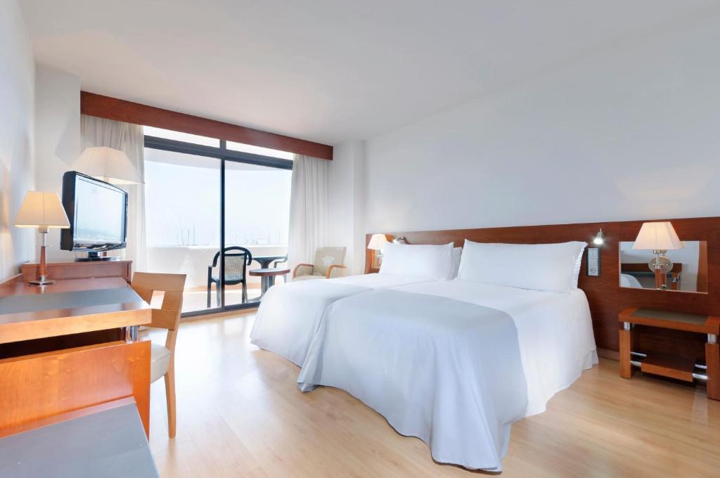 Standard Room with Sea View