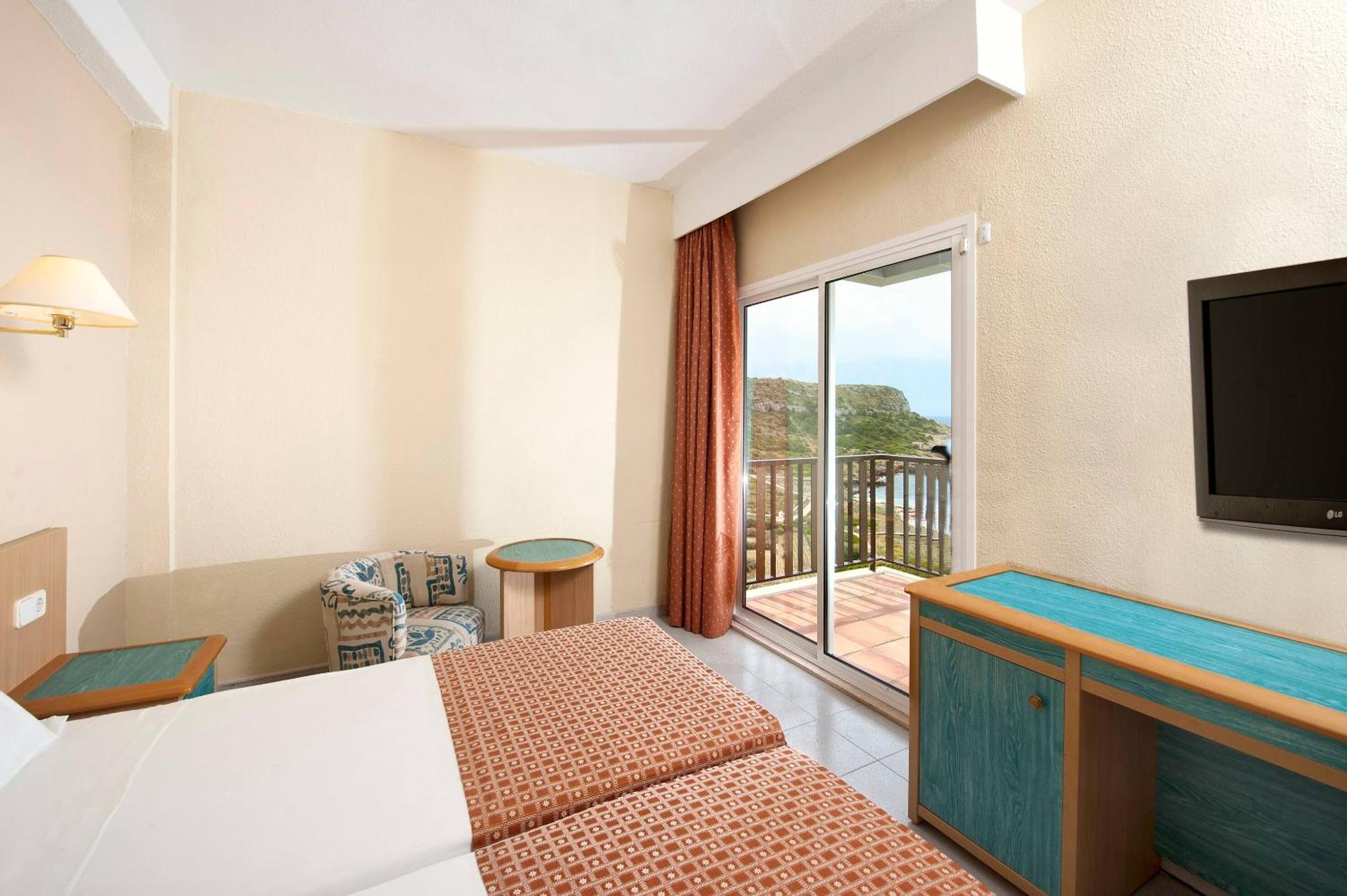 Standard Double Room with Sea View