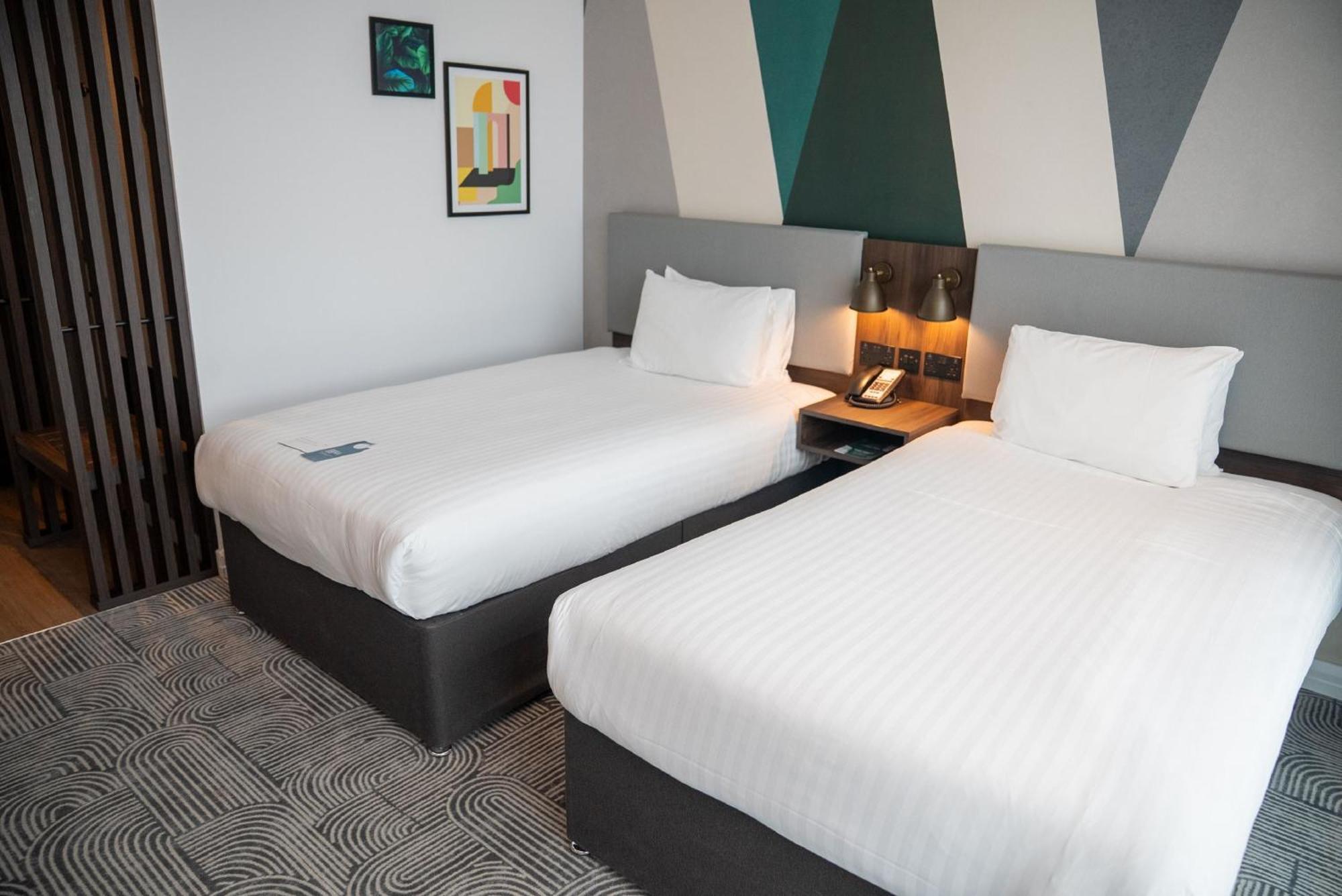 Chambre Standard avec 2 Lits Simples