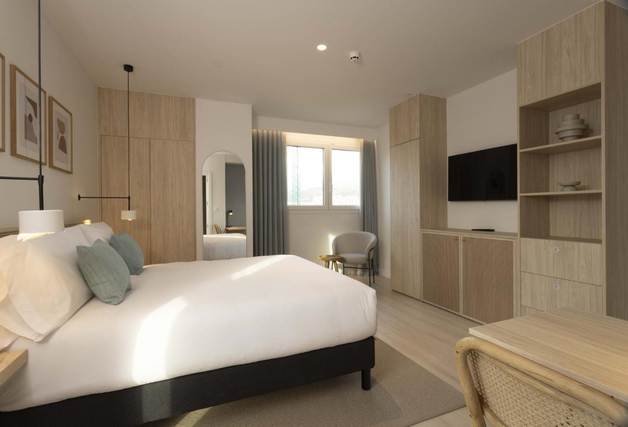 Studio Suite A