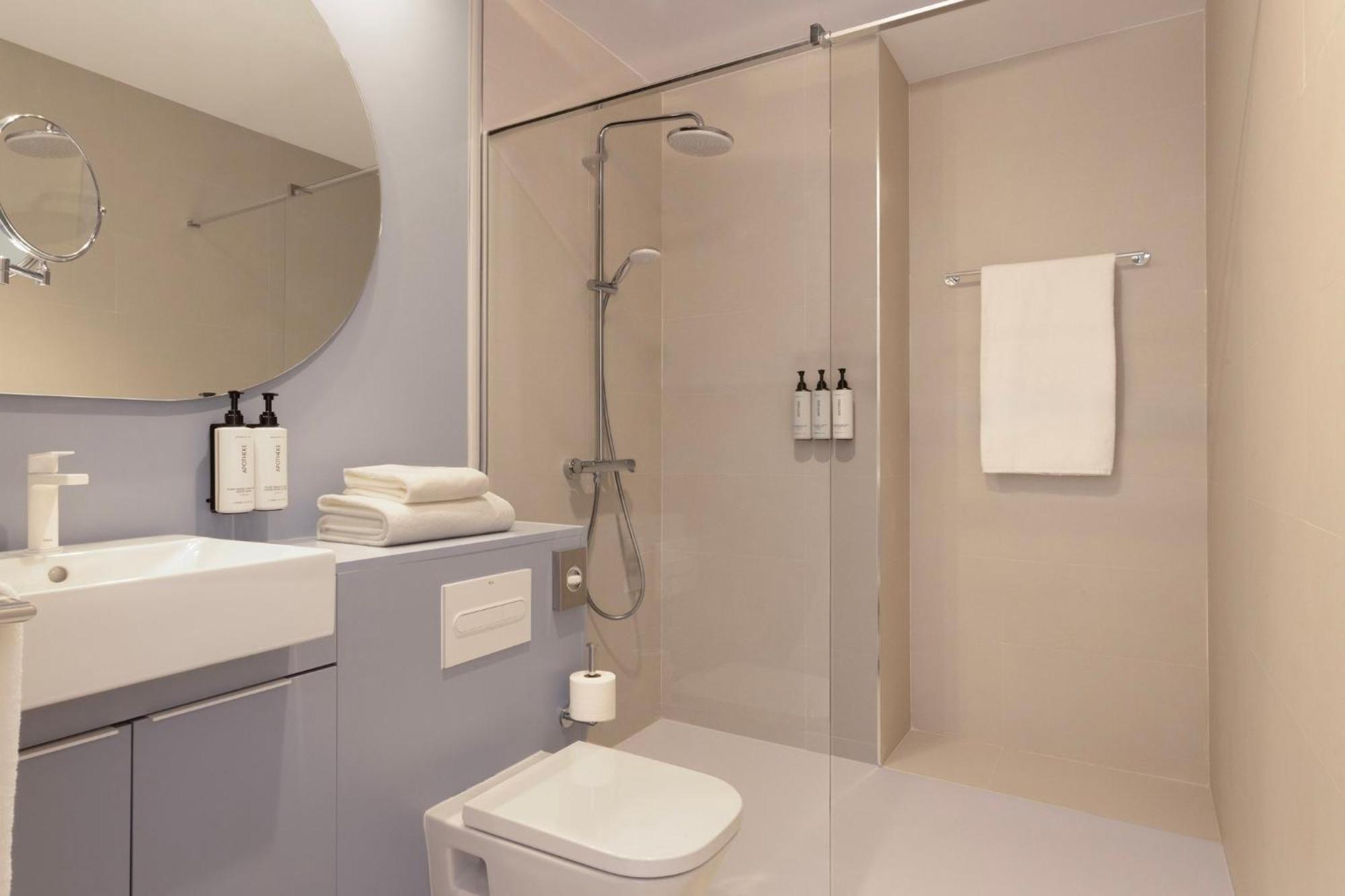 One-Bedroom Suite