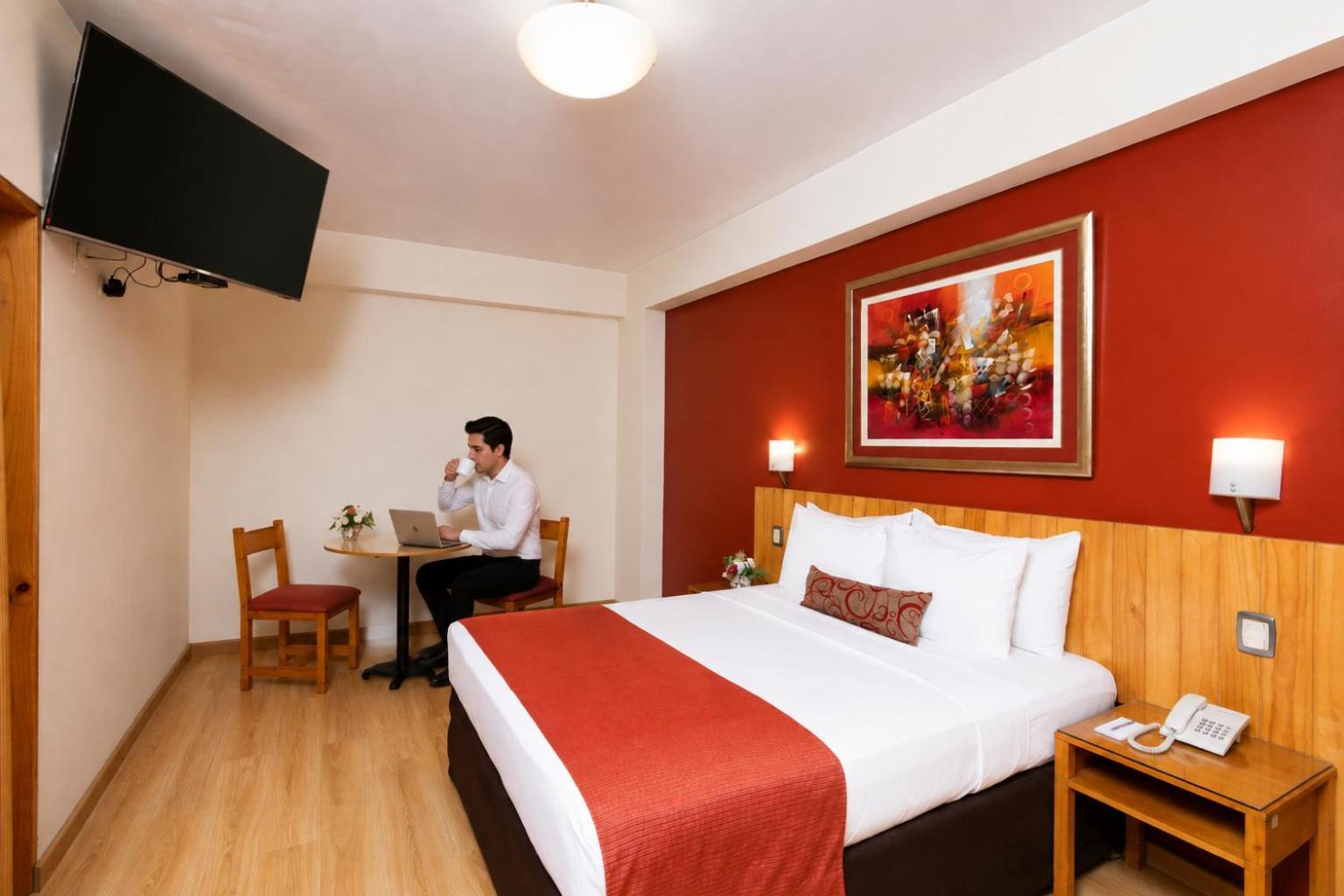 Queen Room