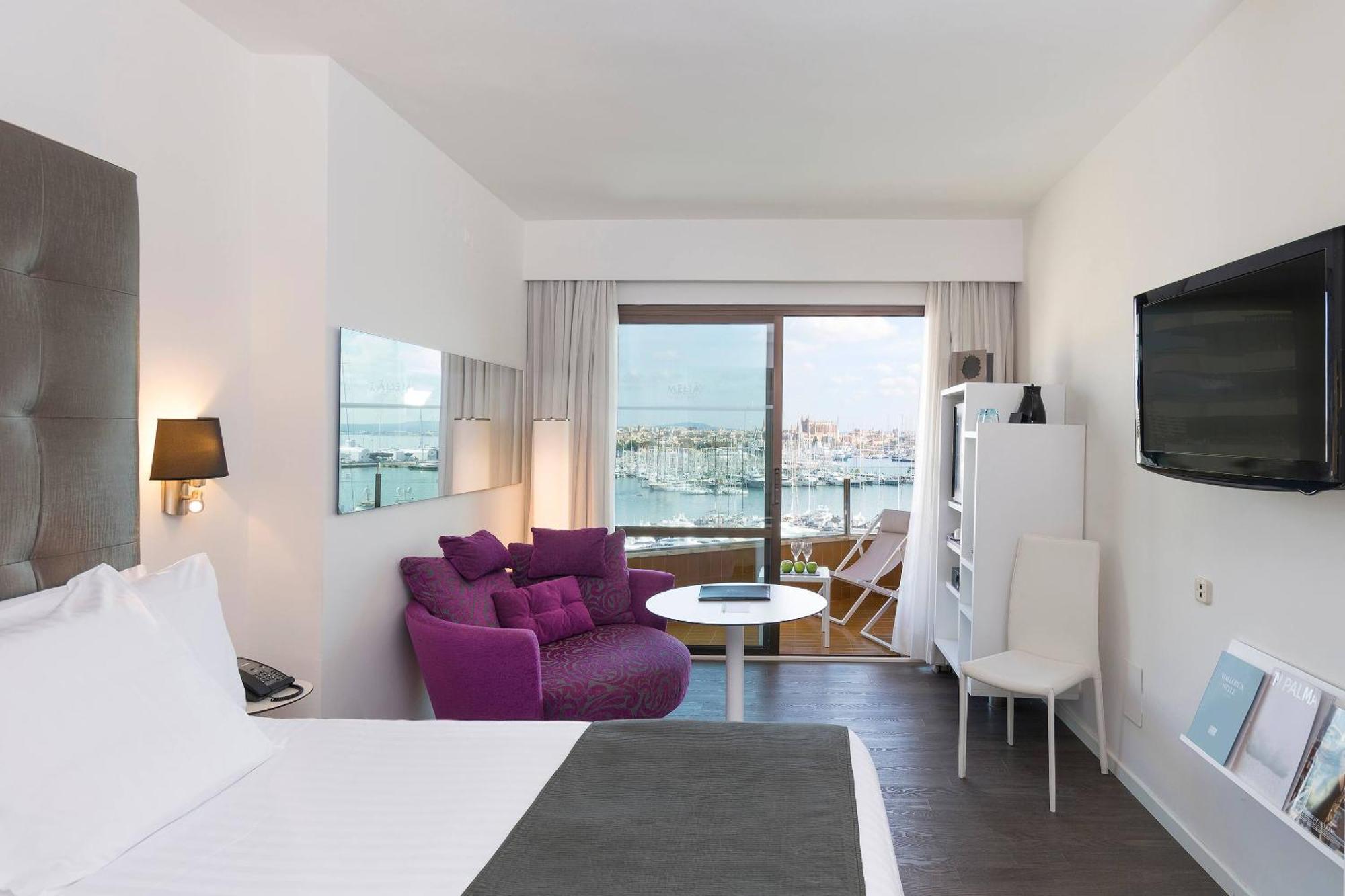 The Level Premium Double Room Sea View