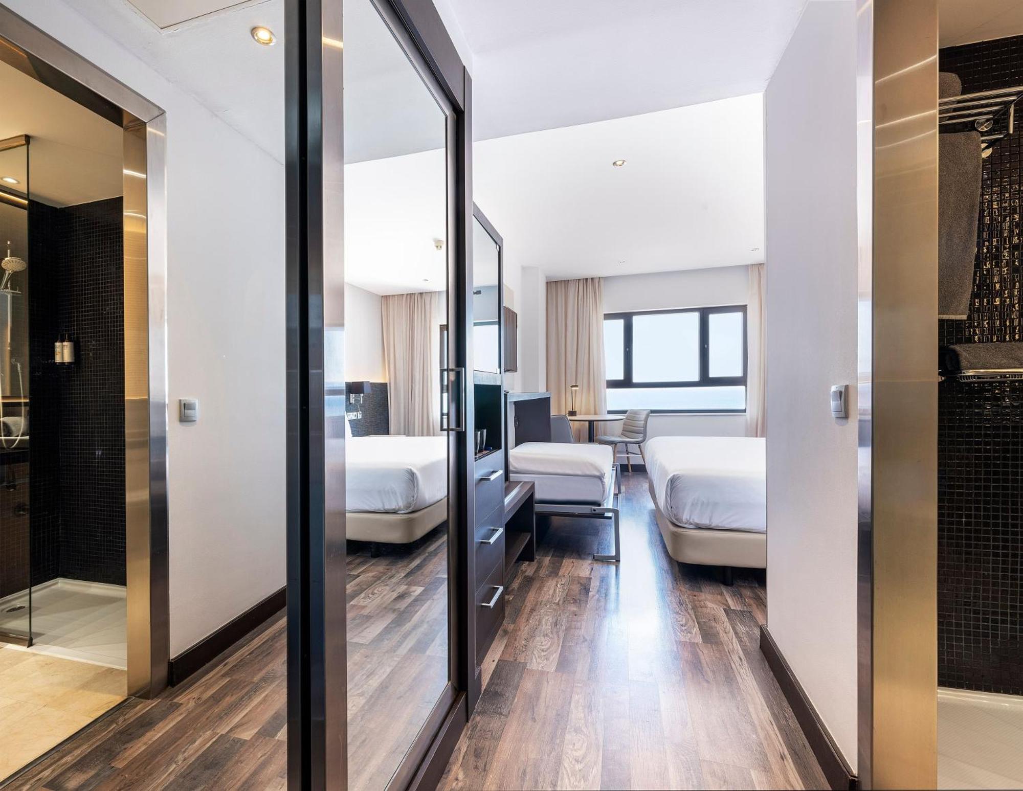 Triple Room Sea View
