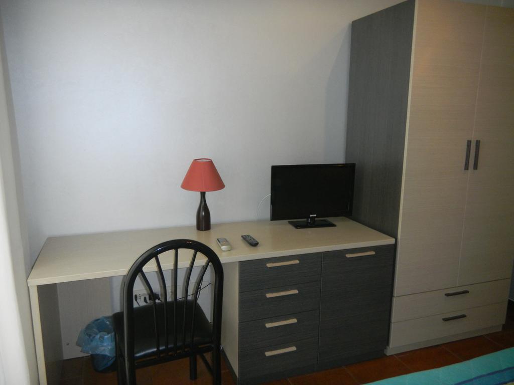 Habitación Triple con balcón
