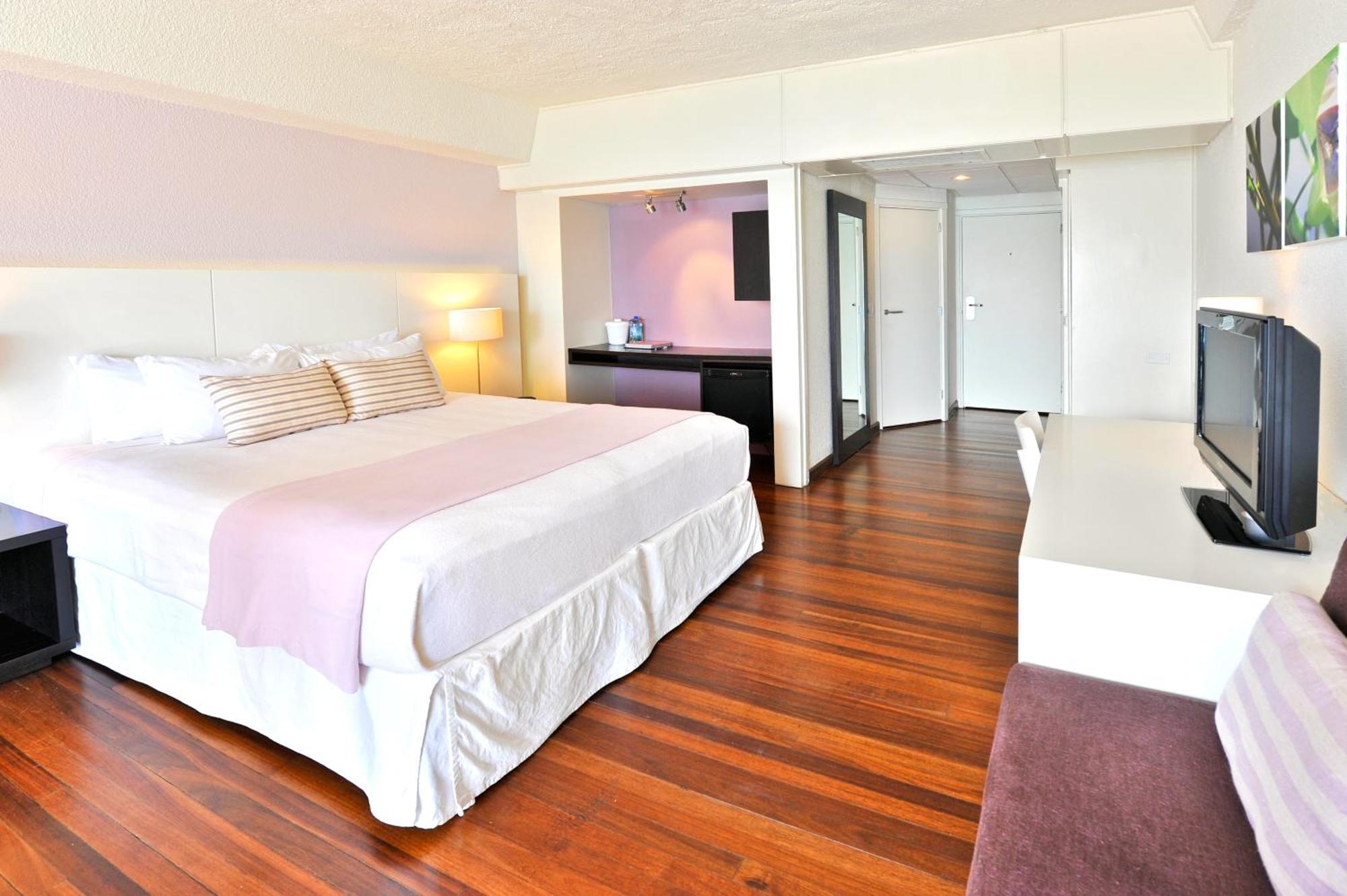 Deluxe Room Beach View