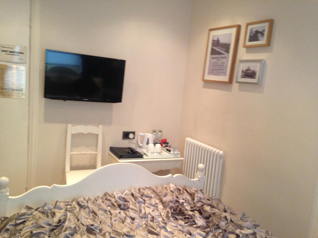 Small Double Room