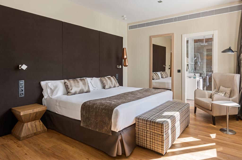 Chambre Double ou Lits Jumeaux
