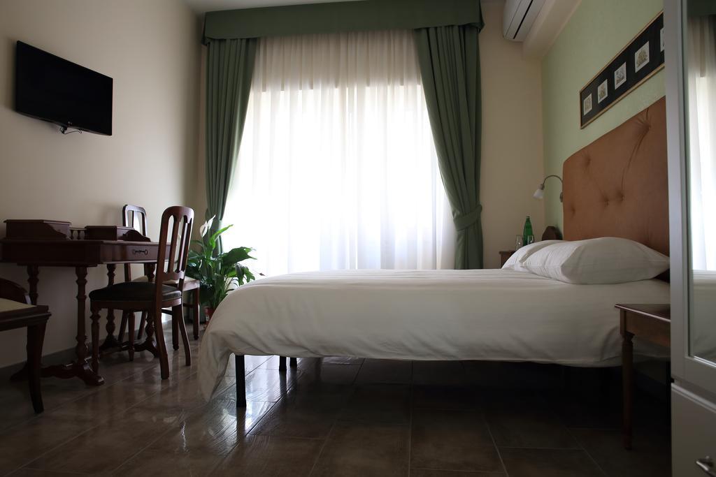 Deluxe Double Room Balcony