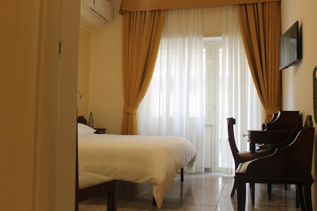 Deluxe Double or Twin Room Balcony