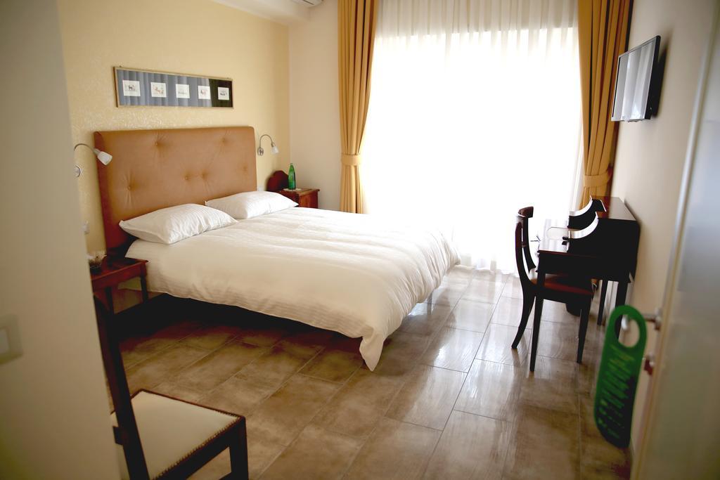 Deluxe Double or Twin Room Balcony