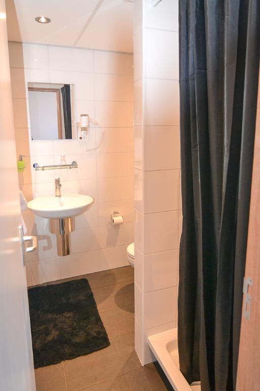 Vierpersoonskamer met Douche