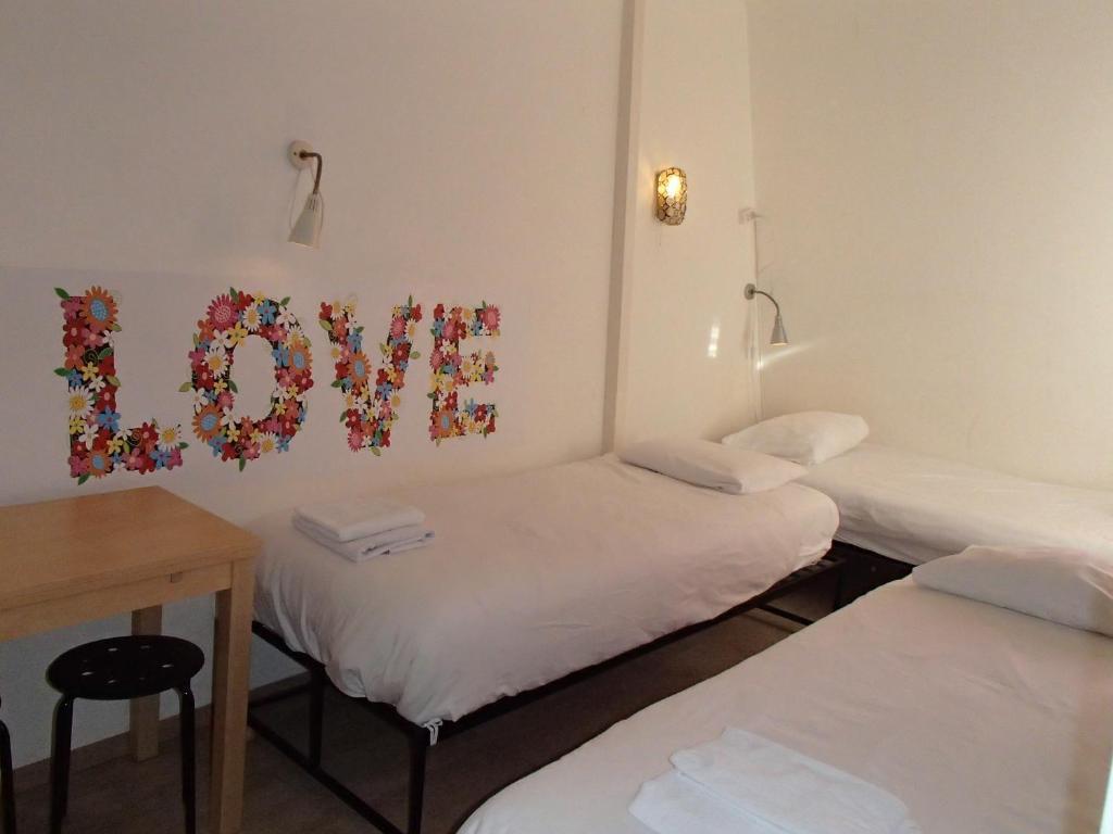 Camera Tripla con Bagno in Comune