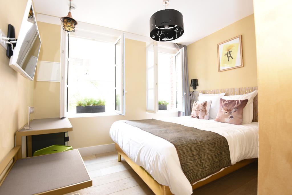 Single Room,1215075103:JPEG