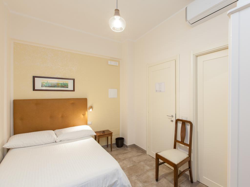Single Room Private Bathroom