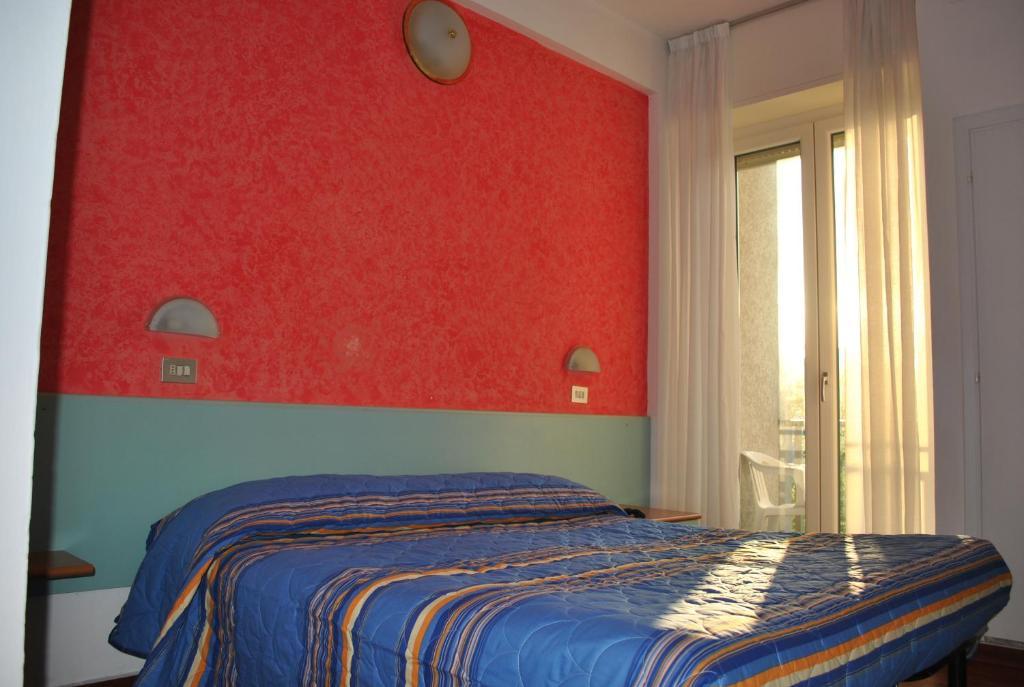 Single Room,31350788:JPEG