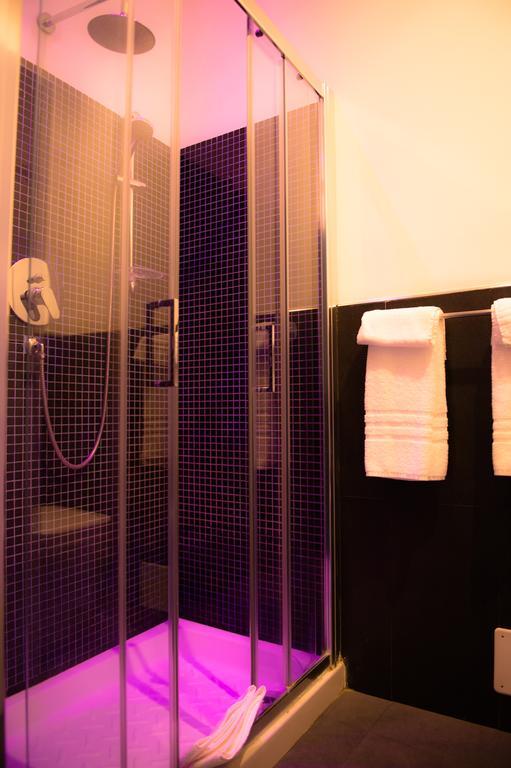 Double Room,343135954:JPEG