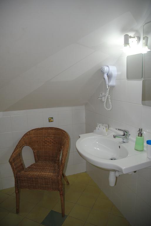 Apartment,520529268:JPEG
