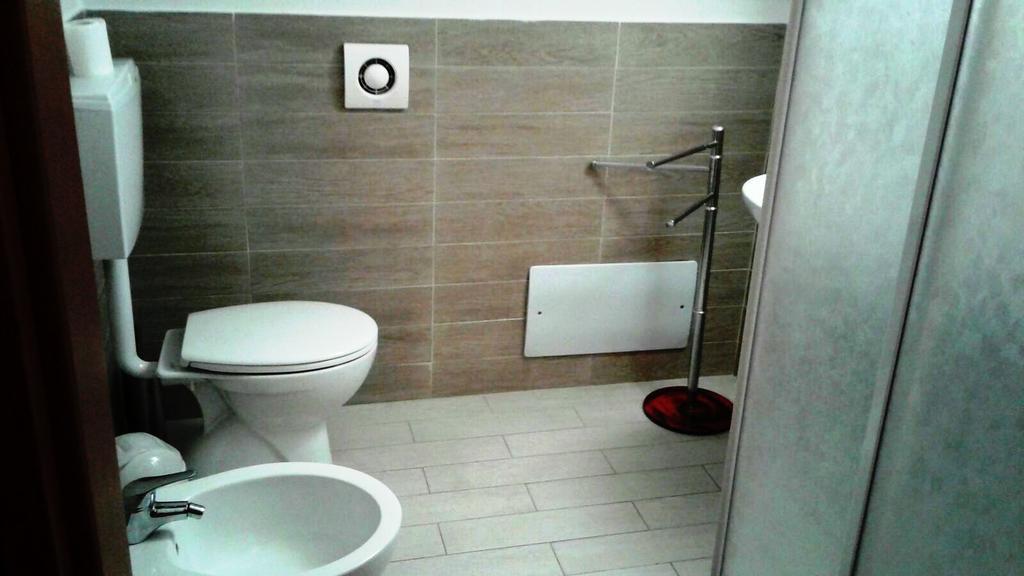 Camera Doppia con Letti Singoli con Bagno Privato