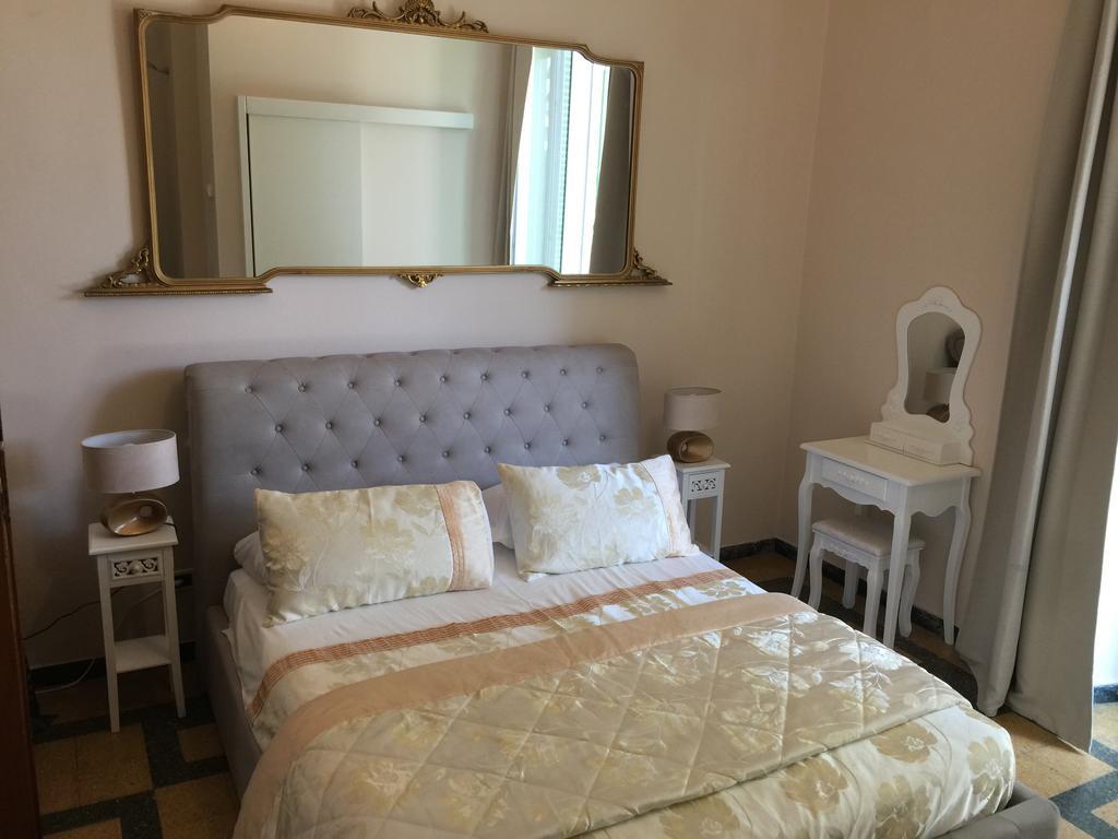 Family Room,823305677:JPEG