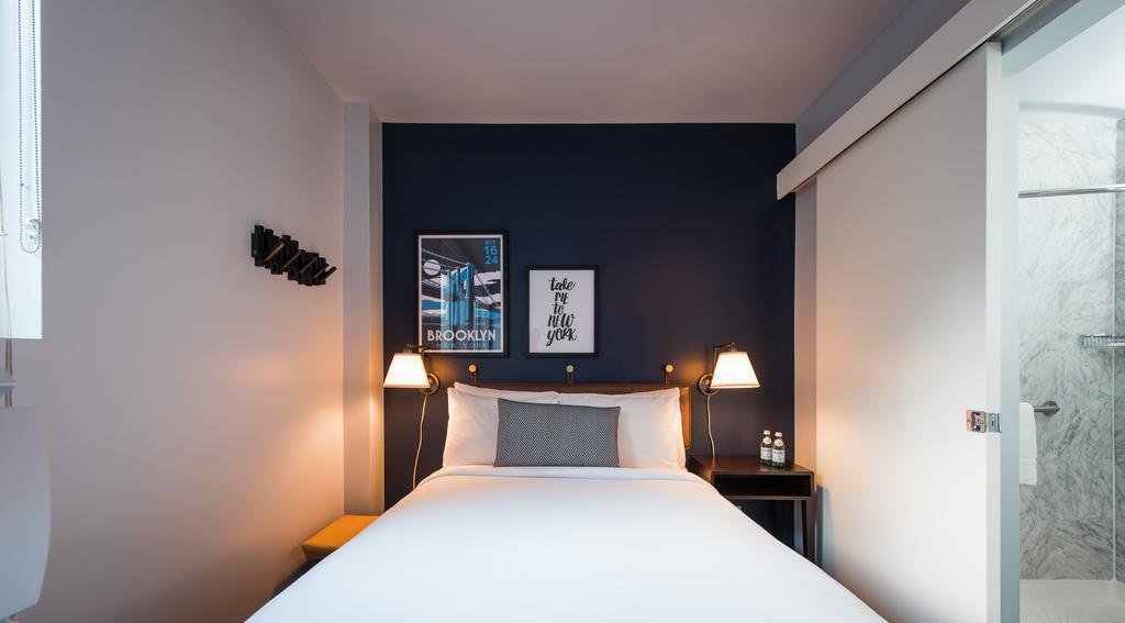 Contemporary Full,397038516:JPEG