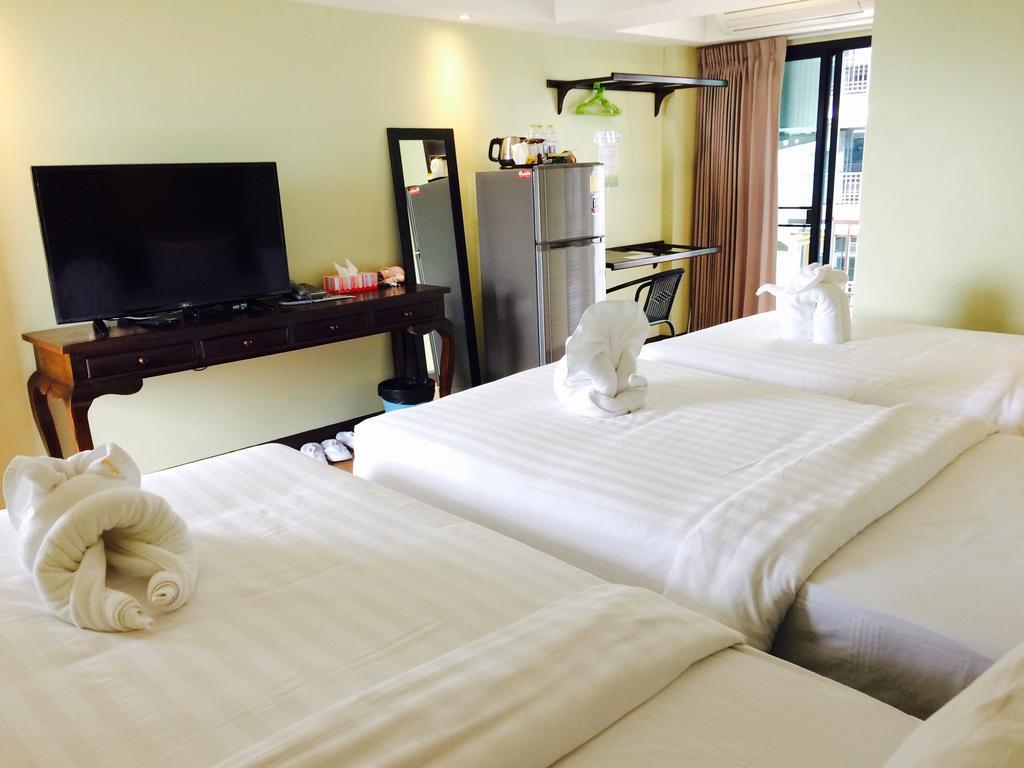 Superior Triple Room