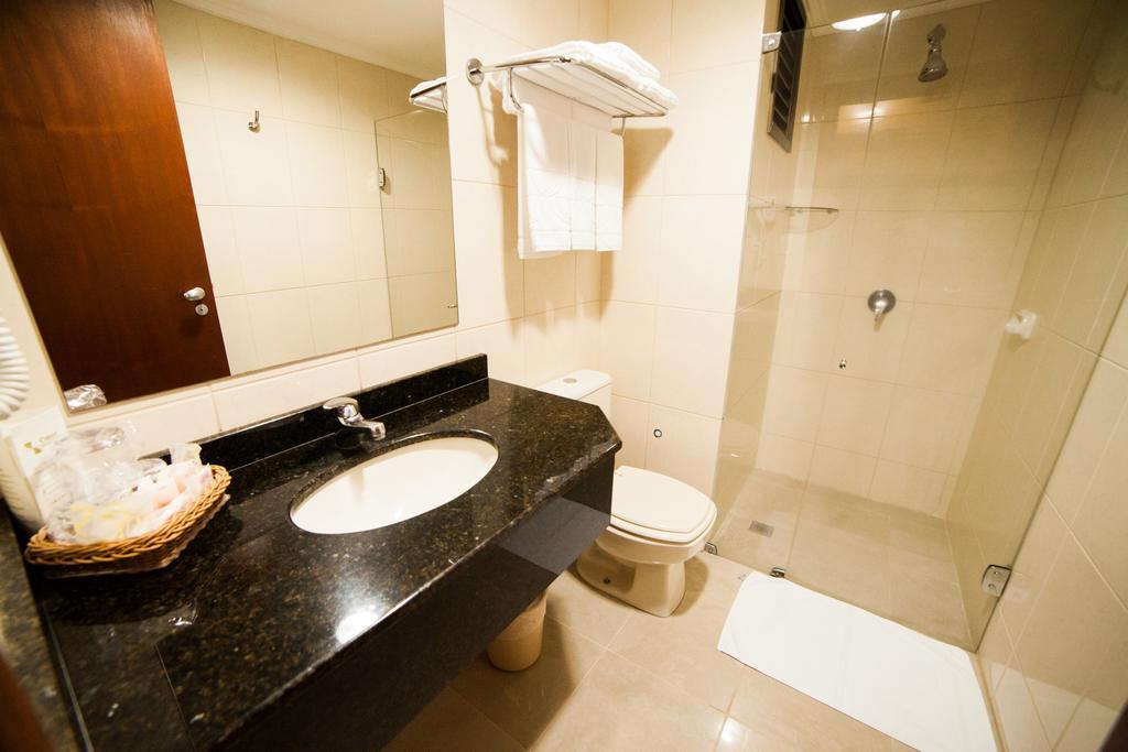 Single Room,641642052:JPEG