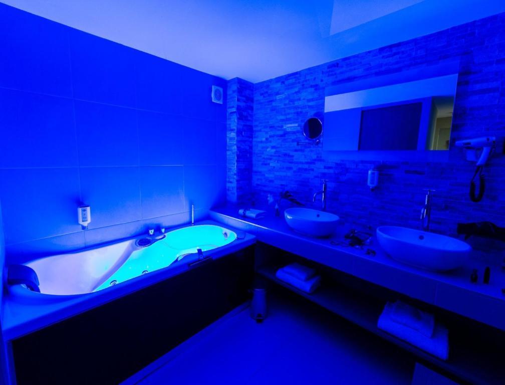 Suite Duplex avec Baignoire Spa
