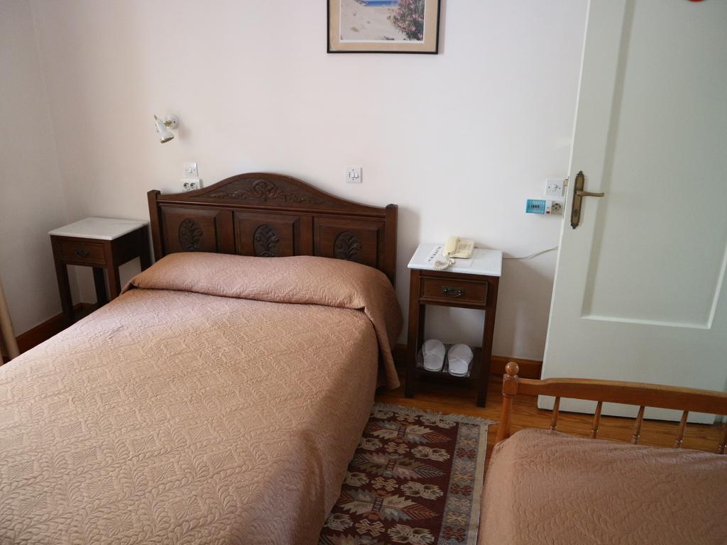 Tweepersoonskamer met een Eigen Externe Badkamer