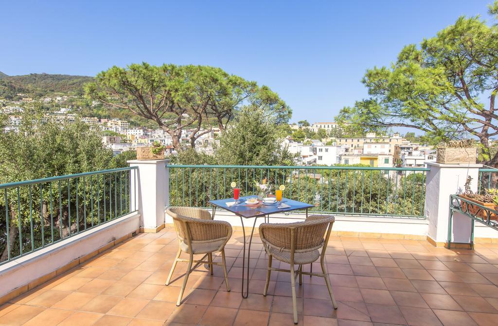 Double or Twin Room with Pool View,452188509:JPEG