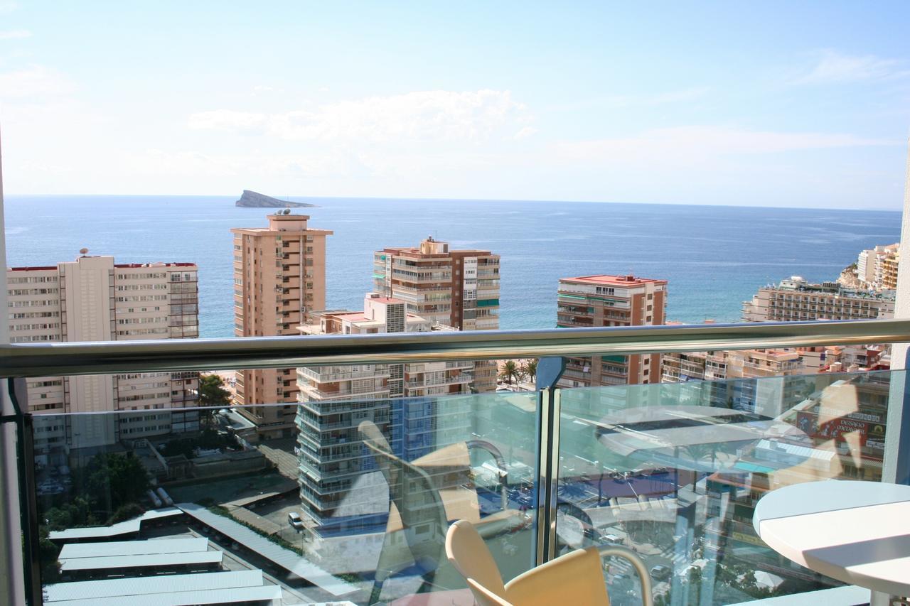 Deluxe Twin Room with Terrace and Sea View (2 Adults)