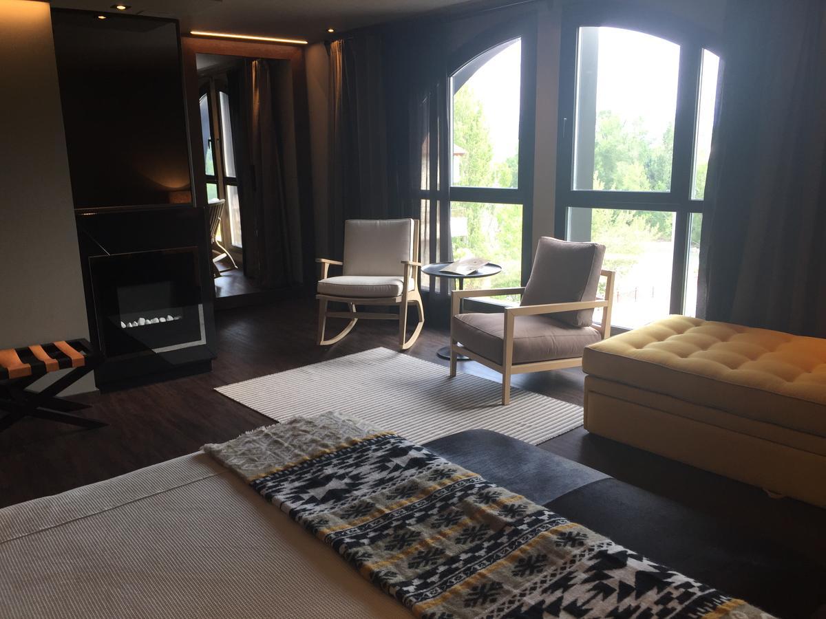 Junior Suite,536383233:JPEG