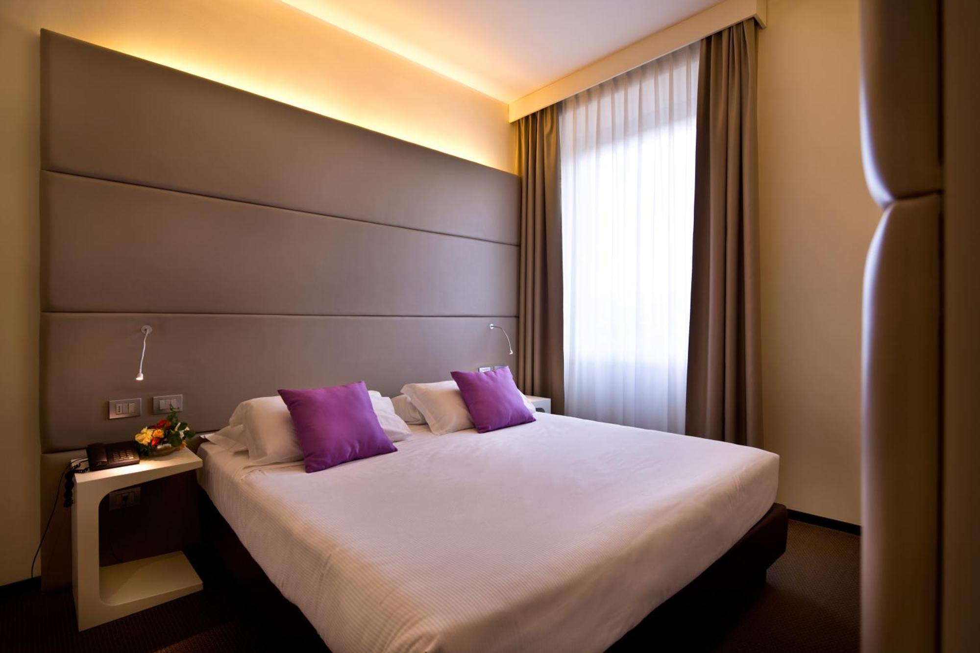 Classic Twin Room,689162970:JPEG