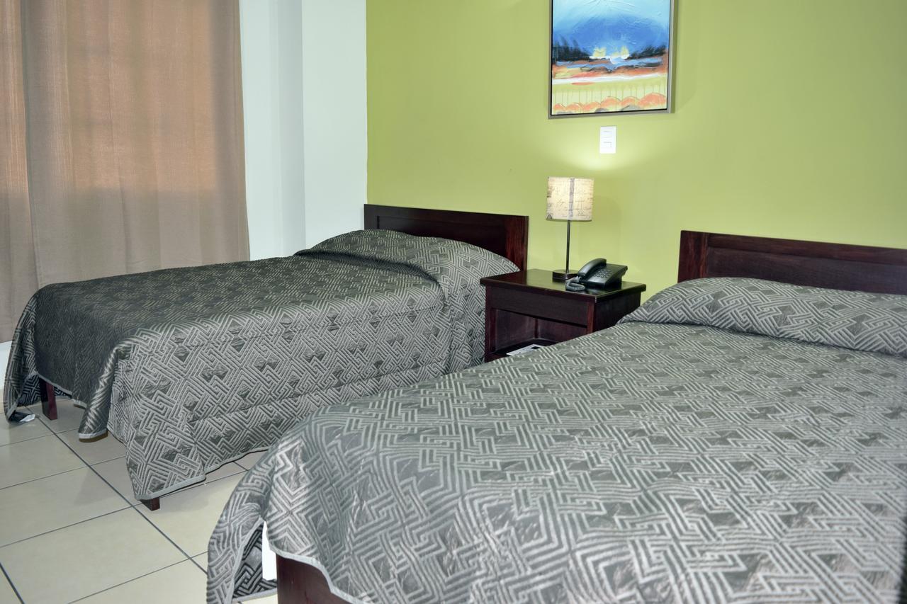 Habitación Doble con baño privado