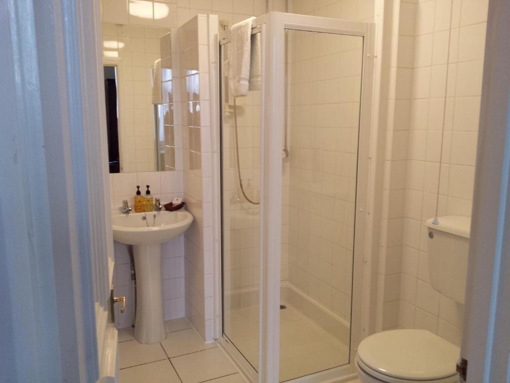 Tweepersoonskamer met 2 Aparte Bedden