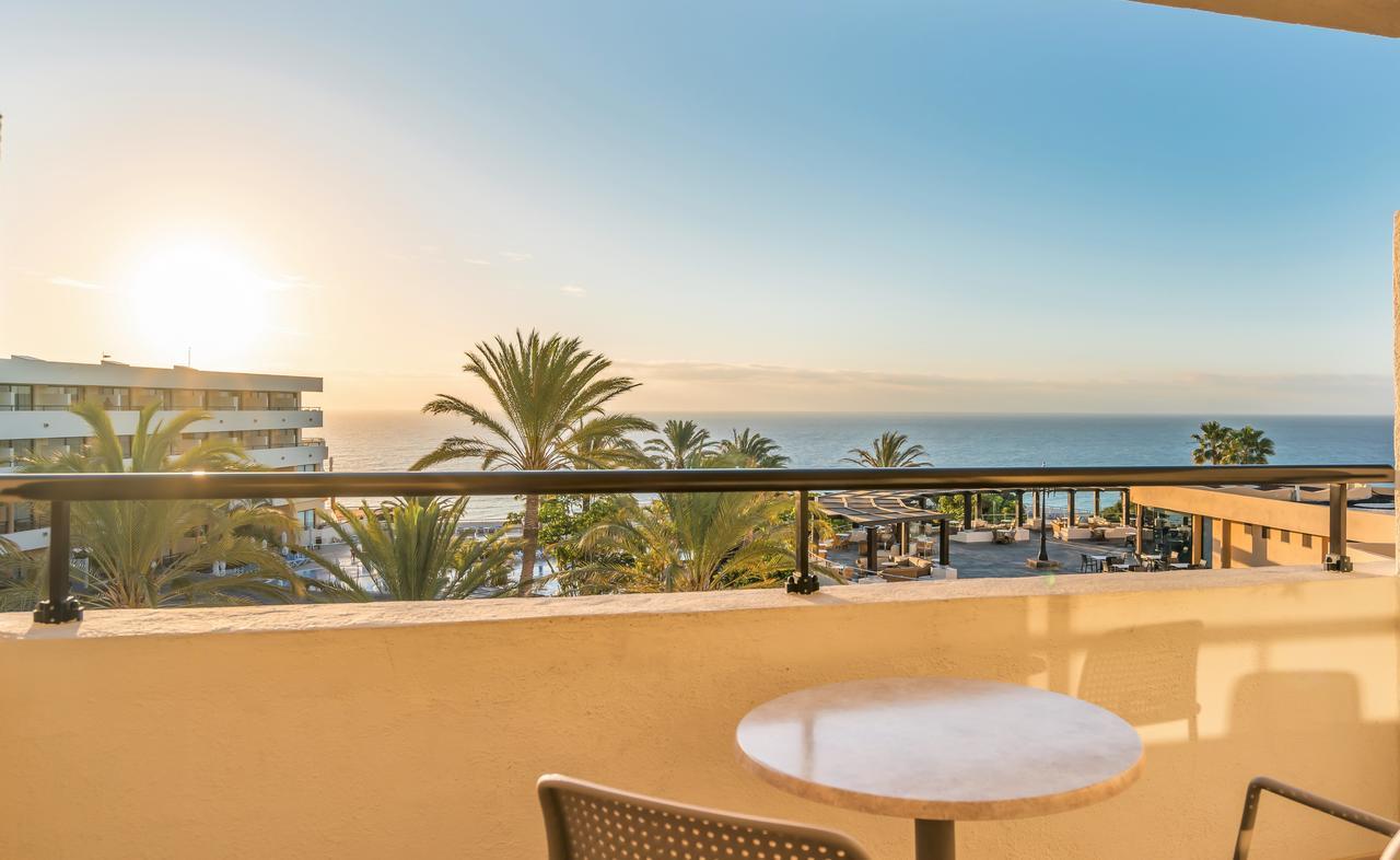 Twin Room Partial Sea View