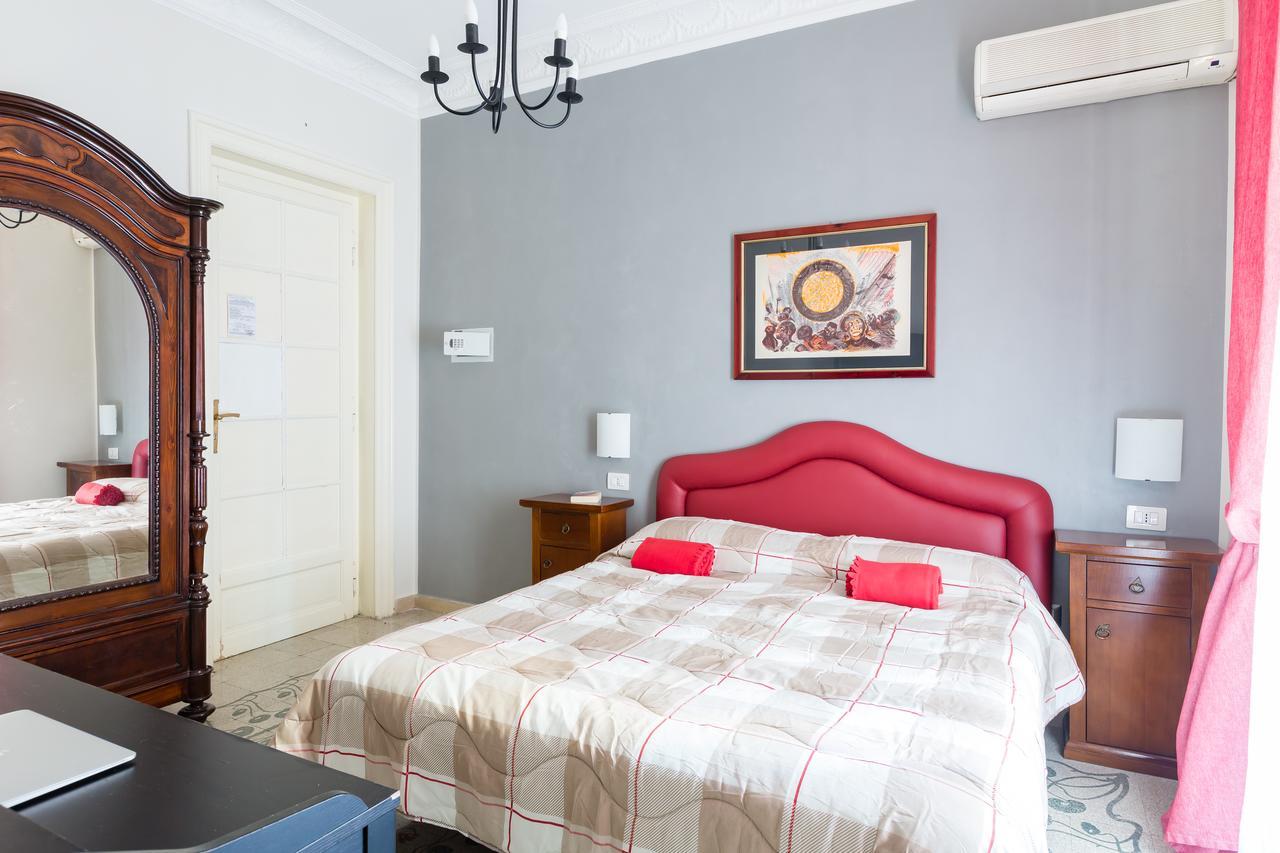 Double or Twin Room,641672790:JPEG