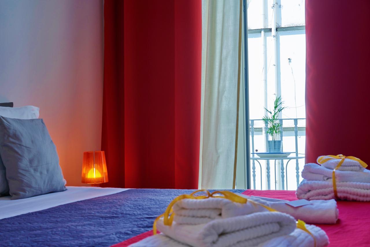 Double Room with Balcony,725456104:JPEG