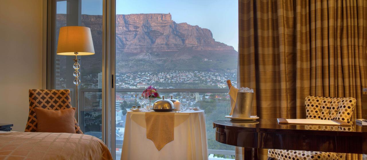 Luxury King Room with Mountain View - Tower Wing,1697848520:JPEG