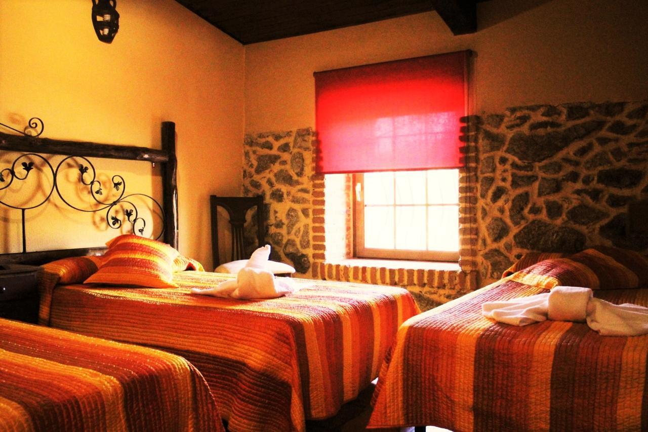 Family Room,646642614:JPEG