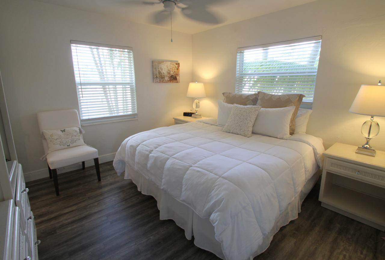 One-Bedroom Apartment,646722510:JPEG