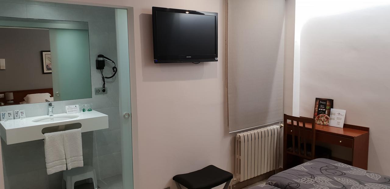 Tweepersoonskamer met 2 Aparte Bedden (Binnenzijde)