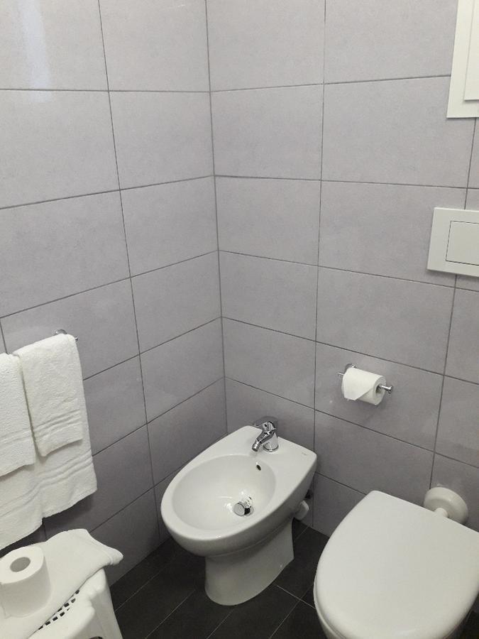 Standard Quadruple Room,689044374:JPEG