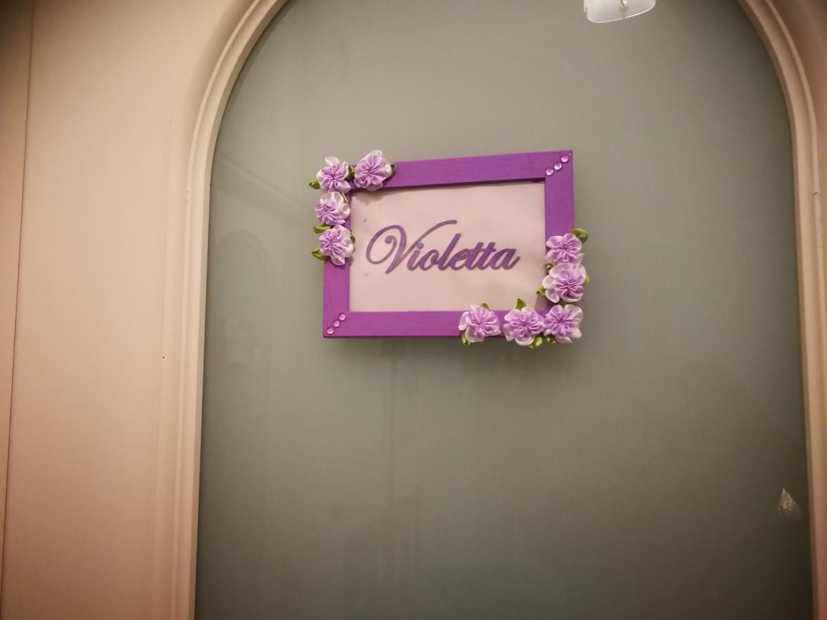 Double or Twin Room Private Bathroom