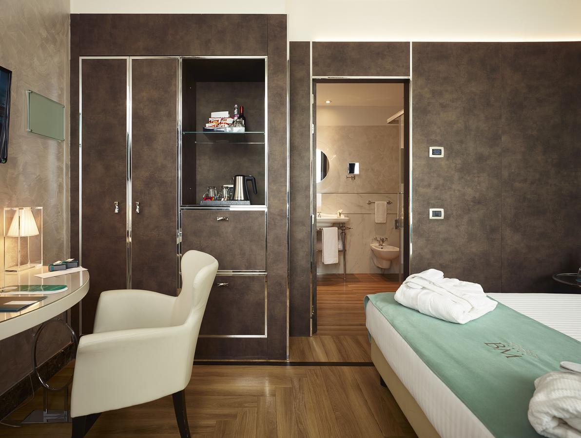 Double or Twin Room,1279677088:JPEG