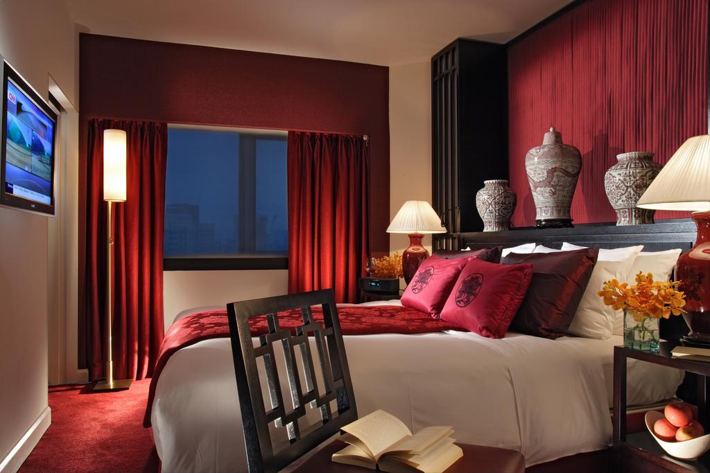 Suite Signature