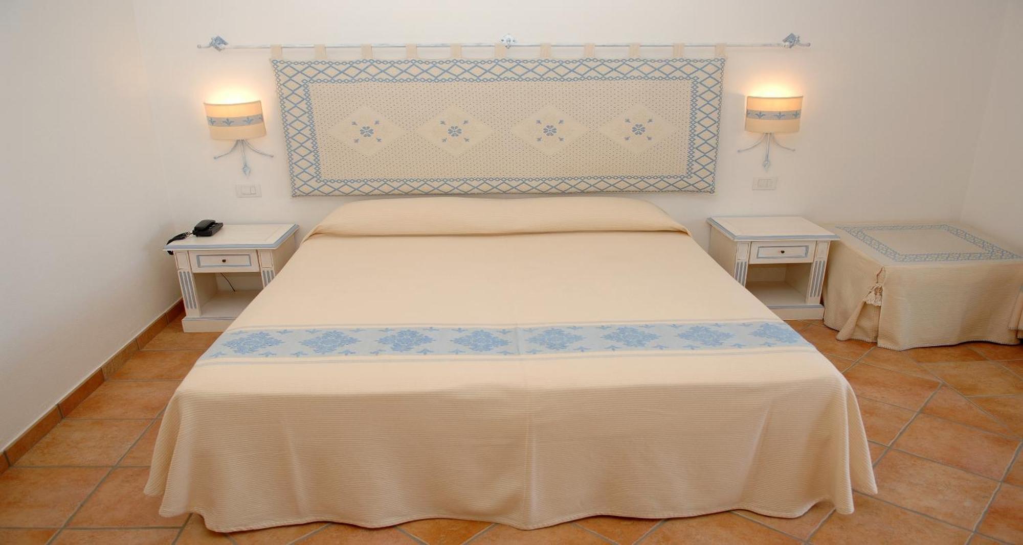 Double Room - Disability Access,762770197:JPEG
