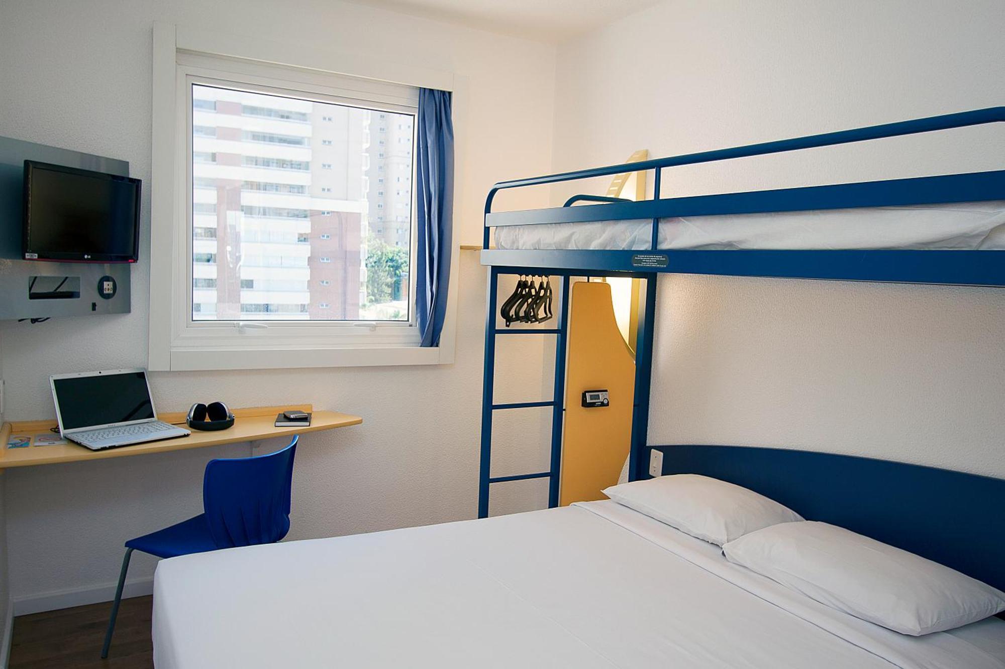 Standard Triple Room,1717133707:JPEG
